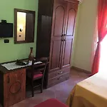 Guest house Il Melograno 4*