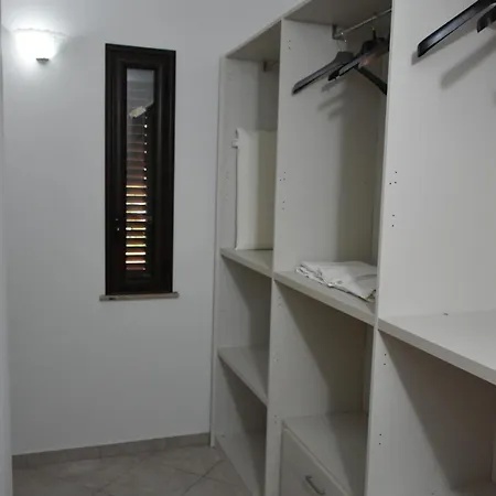 Πανσιόν Il Melograno 4*