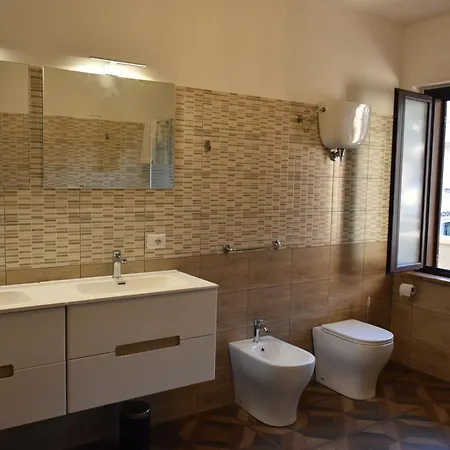 Il Melograno Πανσιόν